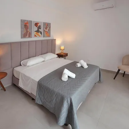 Sun And Moon Luxury * 아이아 나파